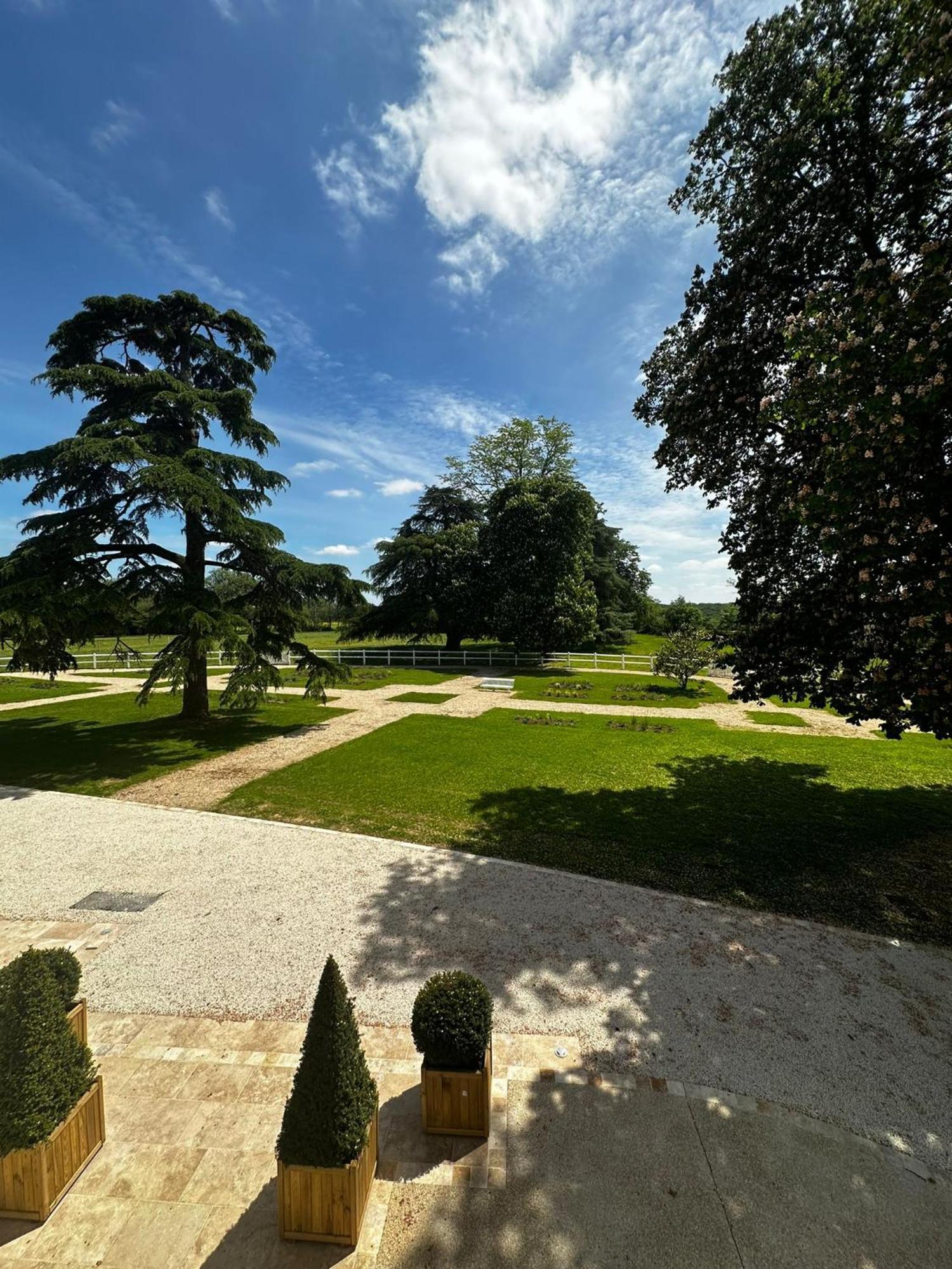 Hotel Domaine De L'Ecorcerie Fontaine-le-Comte Exteriér fotografie