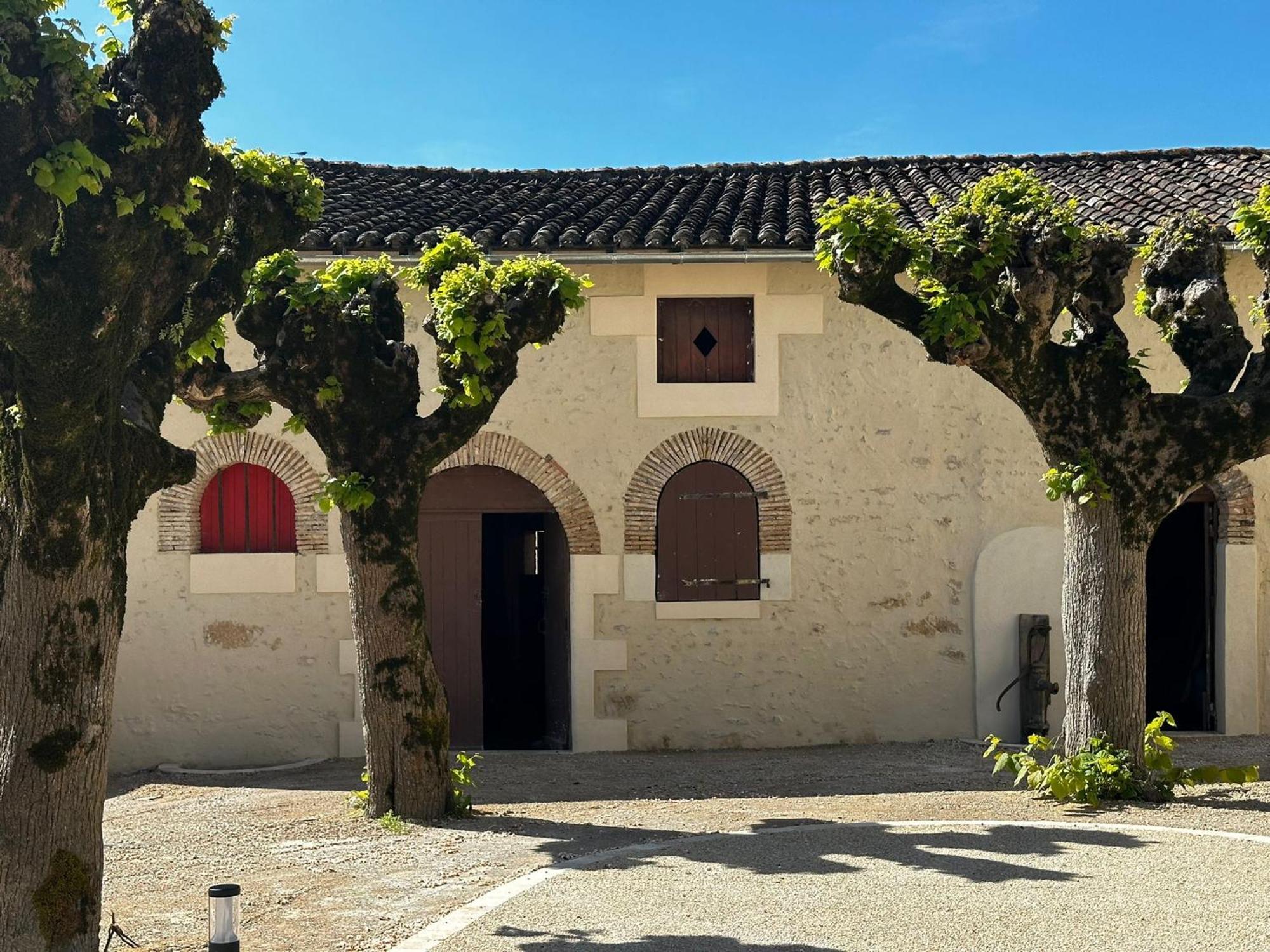 Hotel Domaine De L'Ecorcerie Fontaine-le-Comte Exteriér fotografie
